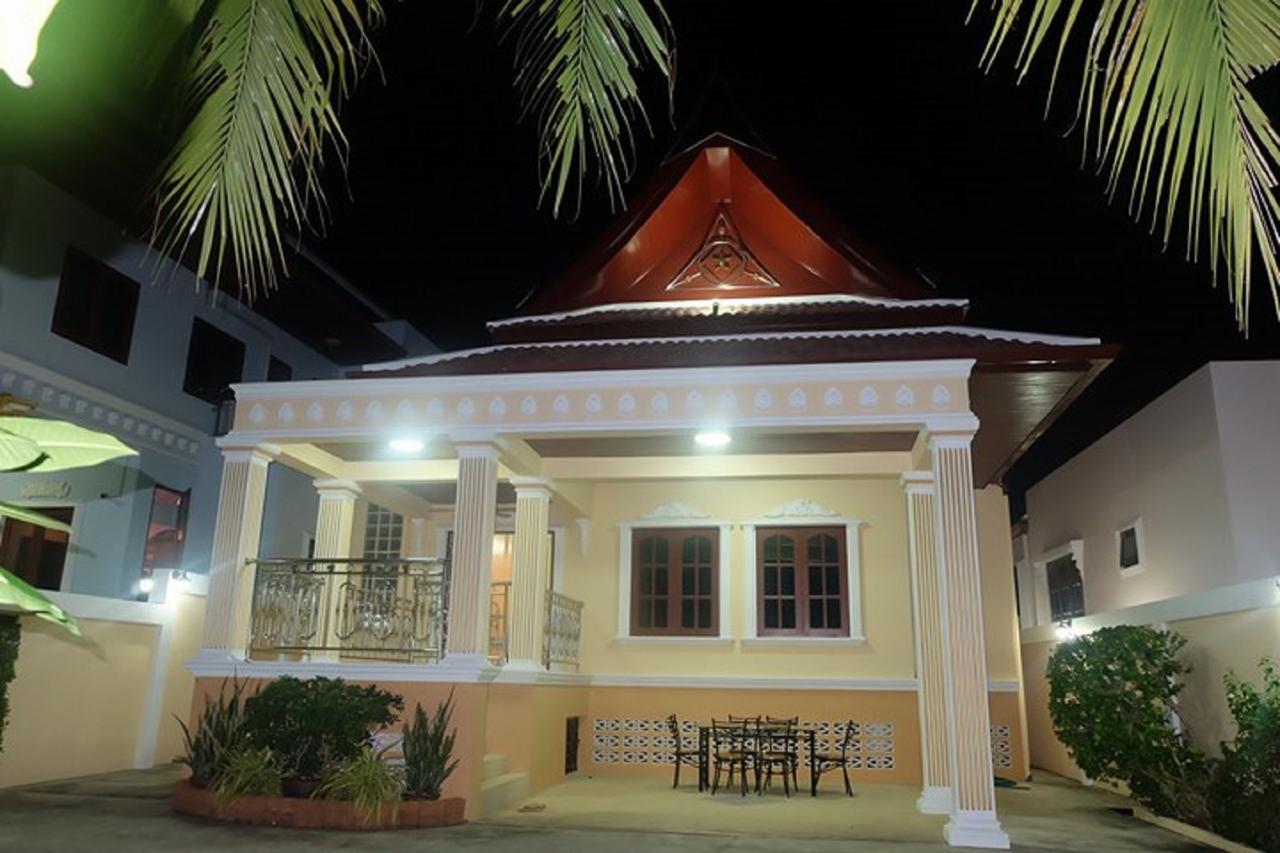 Majestic Villas Phuket Rawai Exterior photo